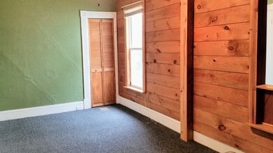 103 Pearl St in Johnstown, NY - Building Photo - Building Photo