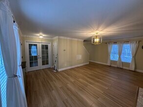 5605 Eagle Lake Dr in Glen Allen, VA - Building Photo - Building Photo