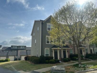 19713 Playwrights Way in Charlotte, NC - Building Photo - Building Photo
