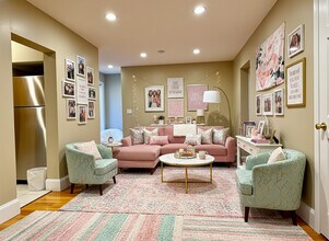 76 Egmont St, Unit 1A in Brookline, MA - Building Photo - Building Photo