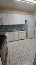 7900 Camino Cir in Miami, FL - Building Photo - Building Photo