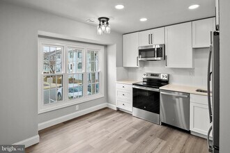 1515 Marlborough Ct in Crofton, MD - Building Photo - Building Photo