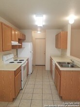 9021 Maverick Draw in San Antonio, TX - Building Photo - Building Photo