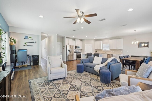 property at 3991 Heatherbrook Pl