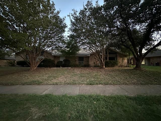 2706 Townbluff Dr in Plano, TX - Building Photo - Building Photo