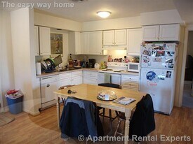 11 Kent Ct in Somerville, MA - Building Photo