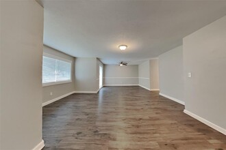 17820 S Cypress Villas Dr in Spring, TX - Building Photo - Building Photo
