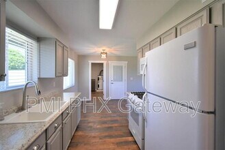 333 E Park Ave in Gilbert, AZ - Building Photo - Building Photo