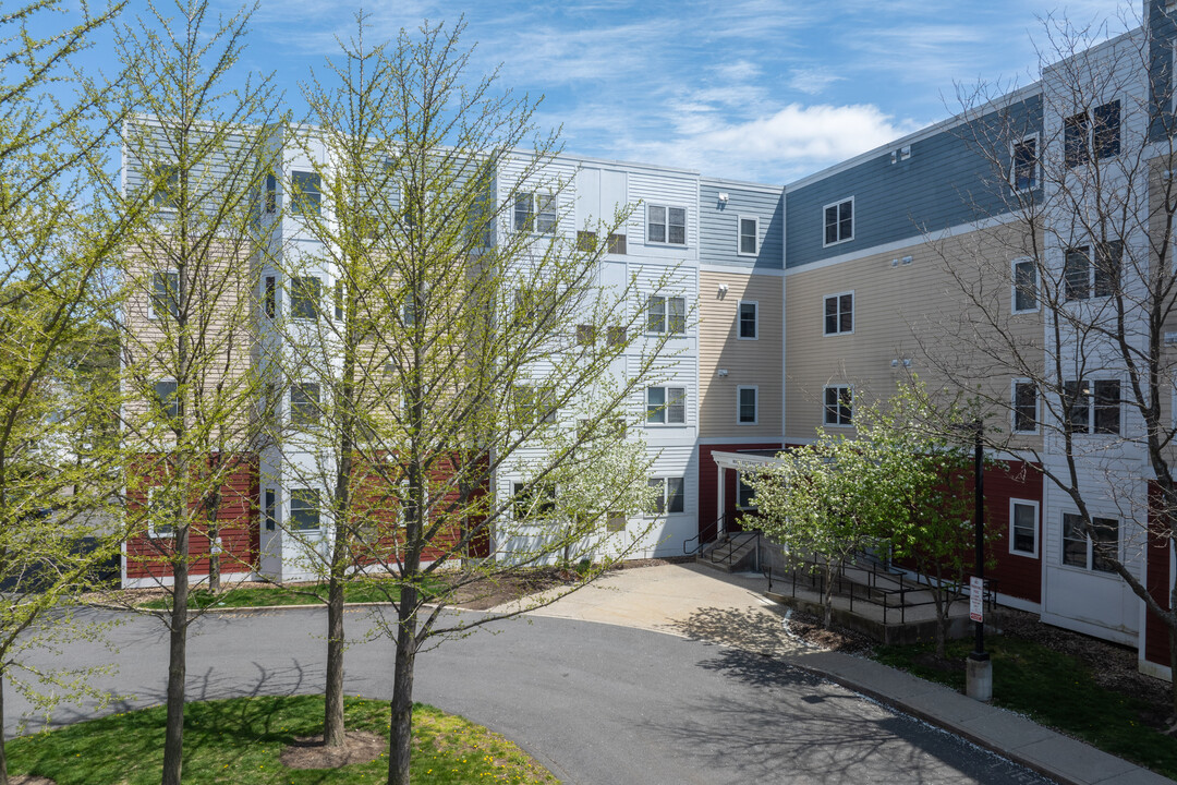 Malden Place Condominiums in Malden, MA - Building Photo