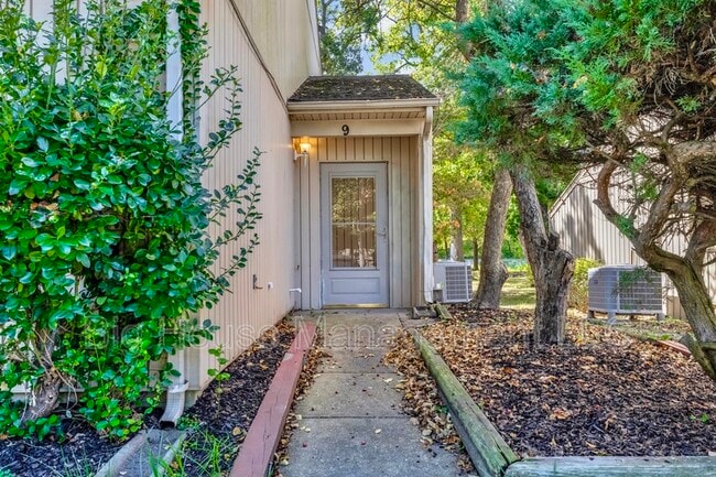 9 Kings Wharf Pl in Waldorf, MD - Building Photo - Building Photo