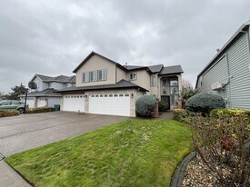 5161 NW Millstone Way in Portland, OR - Building Photo