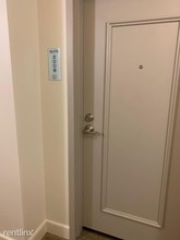 675 President St-Unit -Unit 2008 in Baltimore, MD - Foto de edificio - Building Photo