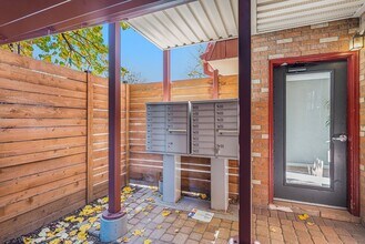 36 Emerson St in Denver, CO - Building Photo - Building Photo