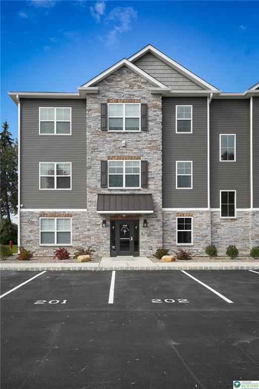 1210 Eaton Ave in Bethlehem, PA - Building Photo - Building Photo