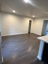 278 E Washington Blvd in Pasadena, CA - Foto de edificio - Building Photo