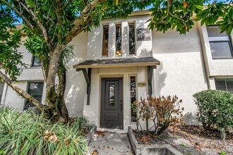 200 Maitland Ave in Altamonte Springs, FL - Foto de edificio - Building Photo