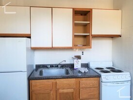 90 Chiswick Rd in Boston, MA - Building Photo