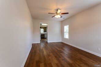 105 Kaleigh Paige Cir in New Market, AL - Building Photo - Building Photo