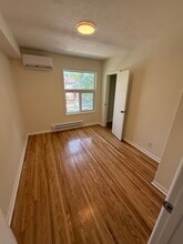 2-42 Luxton Av in Winnipeg, MB - Building Photo - Building Photo