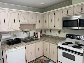 3113 S Ocean Dr in Hallandale Beach, FL - Building Photo - Building Photo