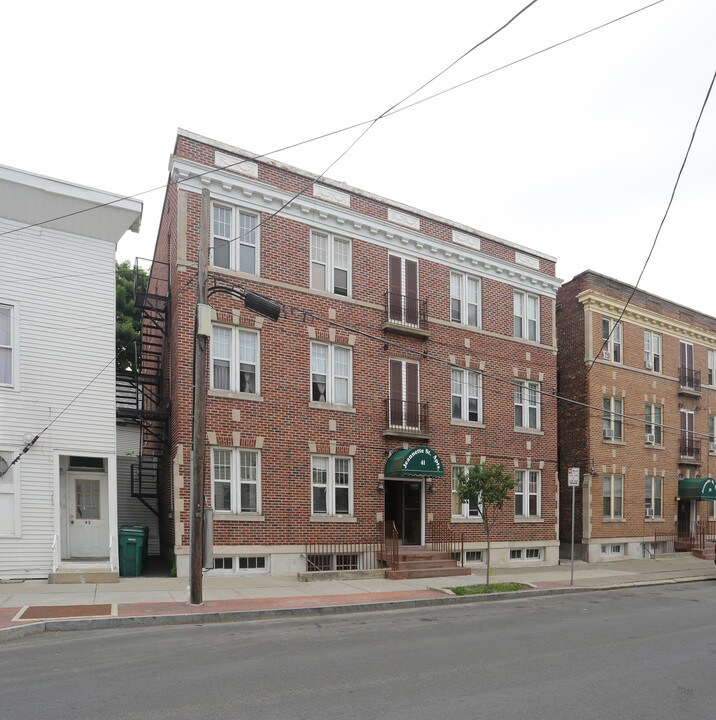 41 Jeanette St in Albany, NY - Foto de edificio