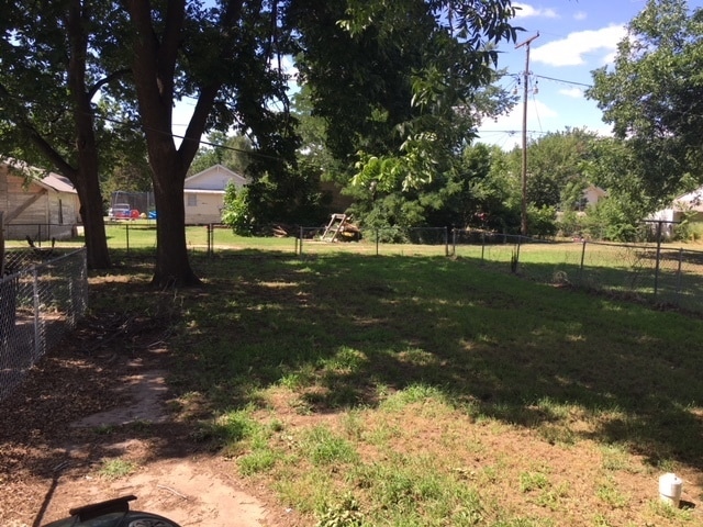 1511 W Elm Ave in Enid, OK - Building Photo - Building Photo