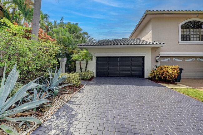22866 El Dorado Dr