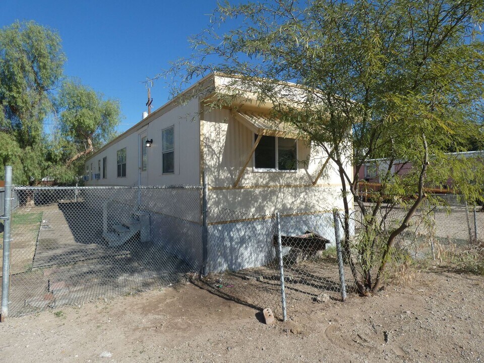 2858 W Carnauba St in Tucson, AZ - Building Photo