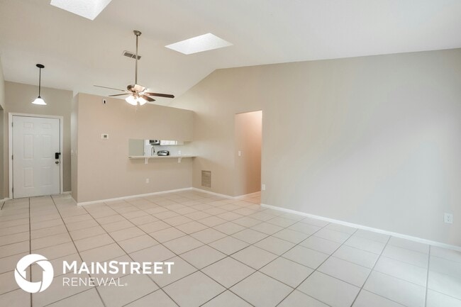 2714 Waco Dr E in Deltona, FL - Building Photo - Building Photo