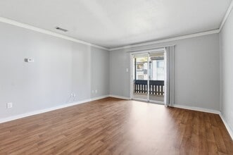 Reserve at Midtown in Tallahassee, FL - Building Photo - Building Photo