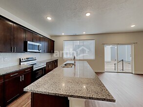 2440 E Surry Way in Eagle Mountain, UT - Building Photo - Building Photo
