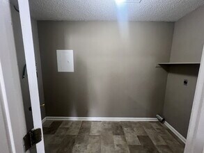 3864 Northeast Dr in Clarksville, TN - Building Photo - Building Photo