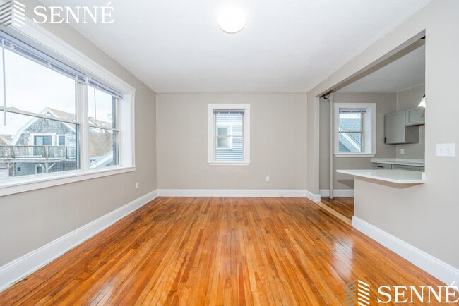 5 Sherborn Ct, Unit 10