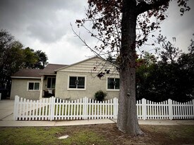 5775 Bertrand Ave in Los Angeles, CA - Building Photo