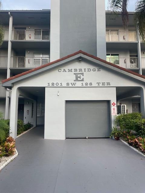 1201 SW 128th Terrace in Pembroke Pines, FL - Building Photo - Building Photo