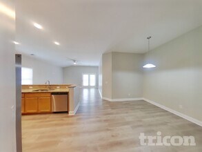 240 Fox Squirrel Cir in Columbia, SC - Building Photo - Building Photo