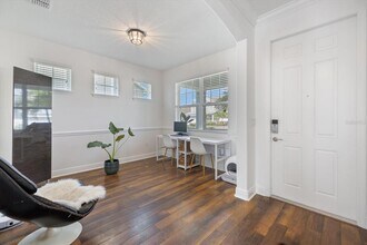 7609 S Mascotte St in Tampa, FL - Building Photo - Building Photo