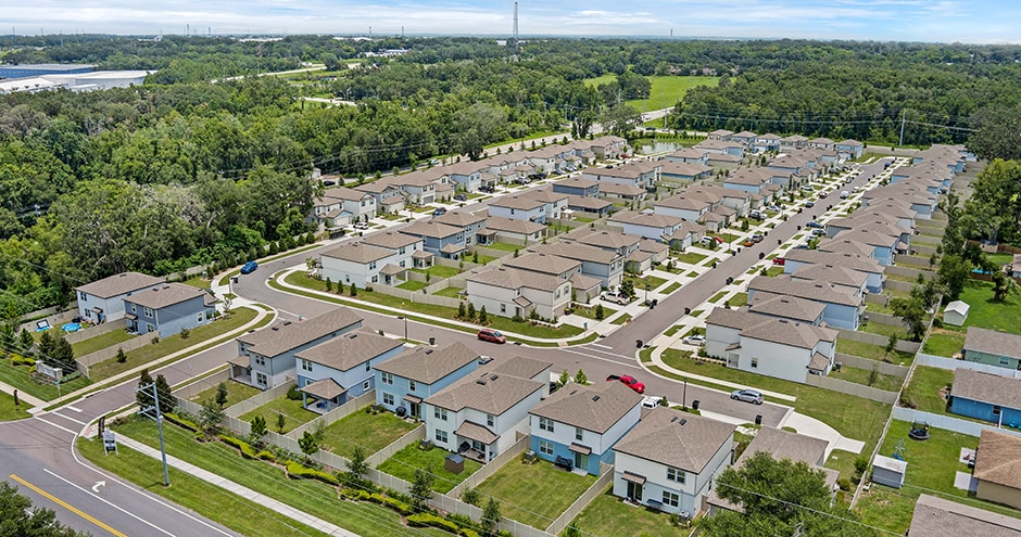 Redding Pointe in Lakeland, FL - Building Photo