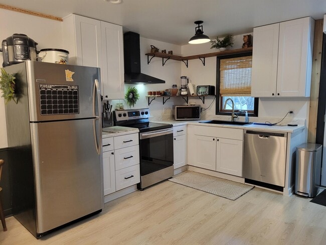 378 Quadna Rd in Hill City, MN - Building Photo - Building Photo