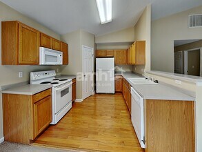 316 Garfield Ln in Simpsonville, SC - Building Photo - Building Photo