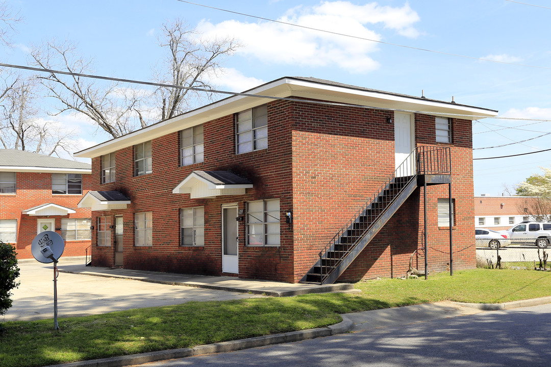 7 Mikell St in Statesboro, GA - Building Photo