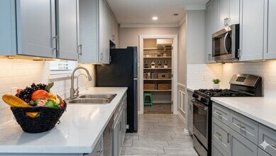 8206 Windell Ln in Houston, TX - Building Photo - Building Photo