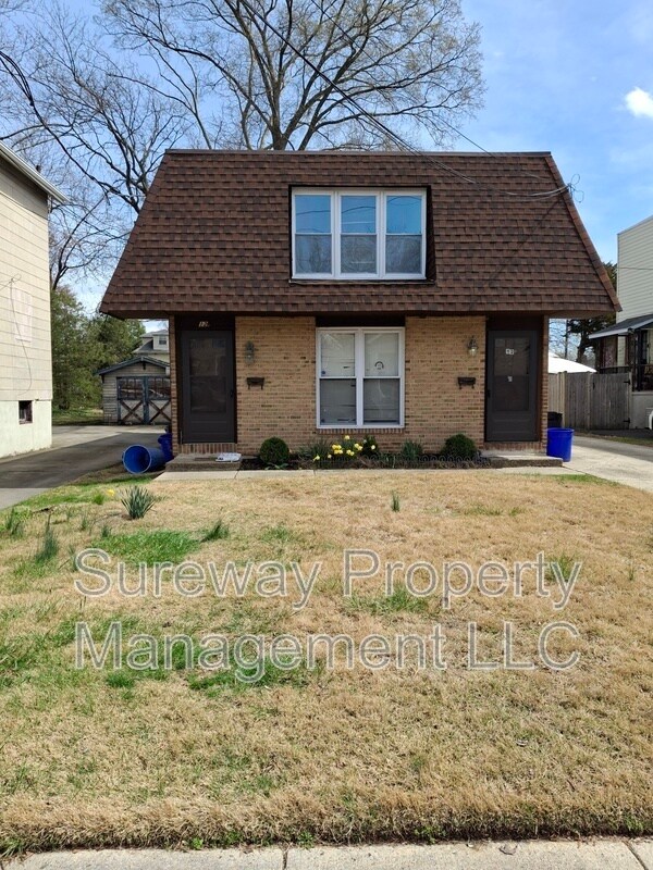 property at 12 W Wayne Terrace