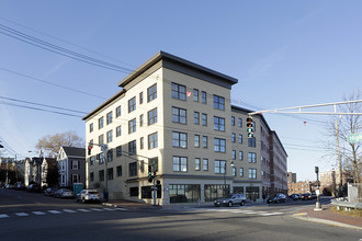 25 High St in Portland, ME - Foto de edificio - Building Photo