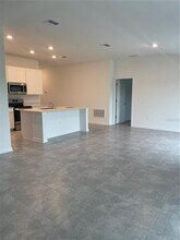 612 Daring Dr in Davenport, FL - Building Photo - Building Photo