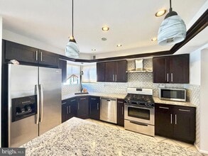 26 Allison Rd in East Windsor, NJ - Building Photo - Building Photo