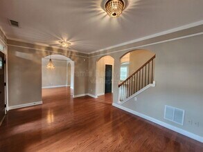2681 Oak Village Trail in Decatur, GA - Building Photo - Building Photo