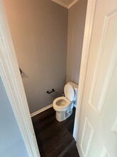 3021 Brinkley Station Dr in Temple Hills, MD - Foto de edificio - Building Photo