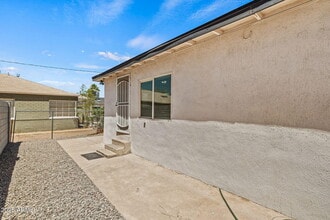 1221 E Portland St in Phoenix, AZ - Building Photo - Building Photo