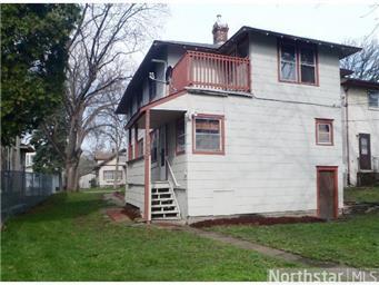 3314 Emerson Ave N, Unit Upper in Minneapolis, MN - Foto de edificio - Building Photo